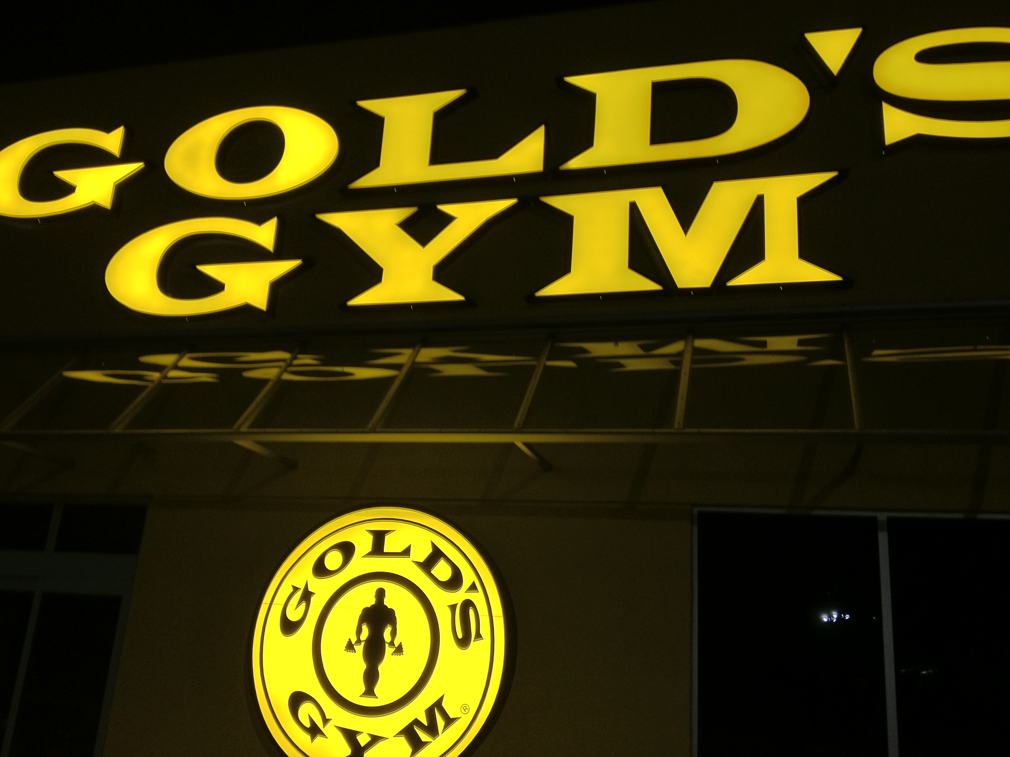 Golds Gym We Build Signs Design Build Service We Build Signs Design Build Service 